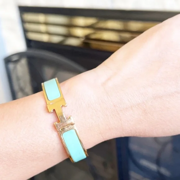 Hermes Clic H Bracelet - Blue, 18K
Rose Gold-Plated Bangle, Bracelet - Picture 12 of 16